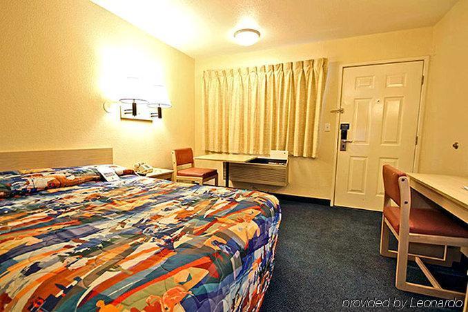 Motel 6-Reno, Nv - West ภายนอก รูปภาพ