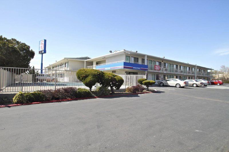 Motel 6-Reno, Nv - West ภายนอก รูปภาพ