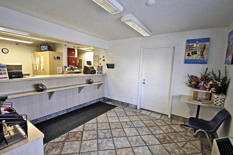 Motel 6-Reno, Nv - West ภายนอก รูปภาพ